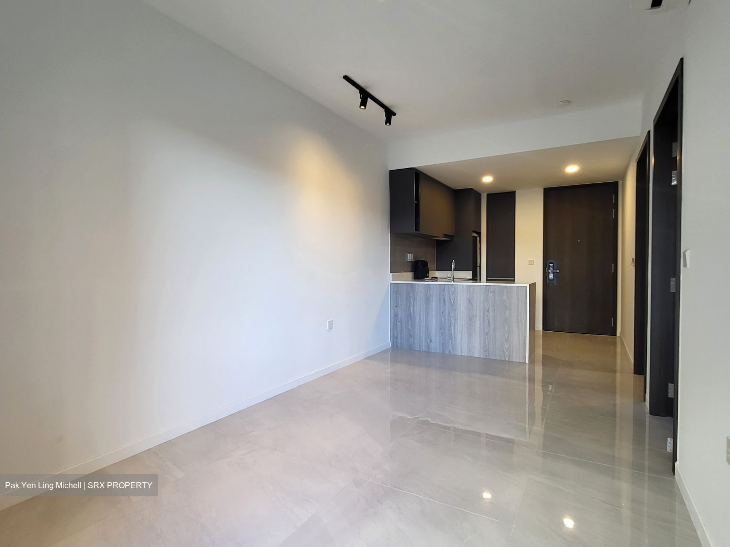 La Fiesta (D19), Condominium #588866101